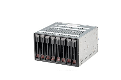 Supermicro M28SACB-OEM disk array Zwart